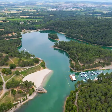 La Du Lac